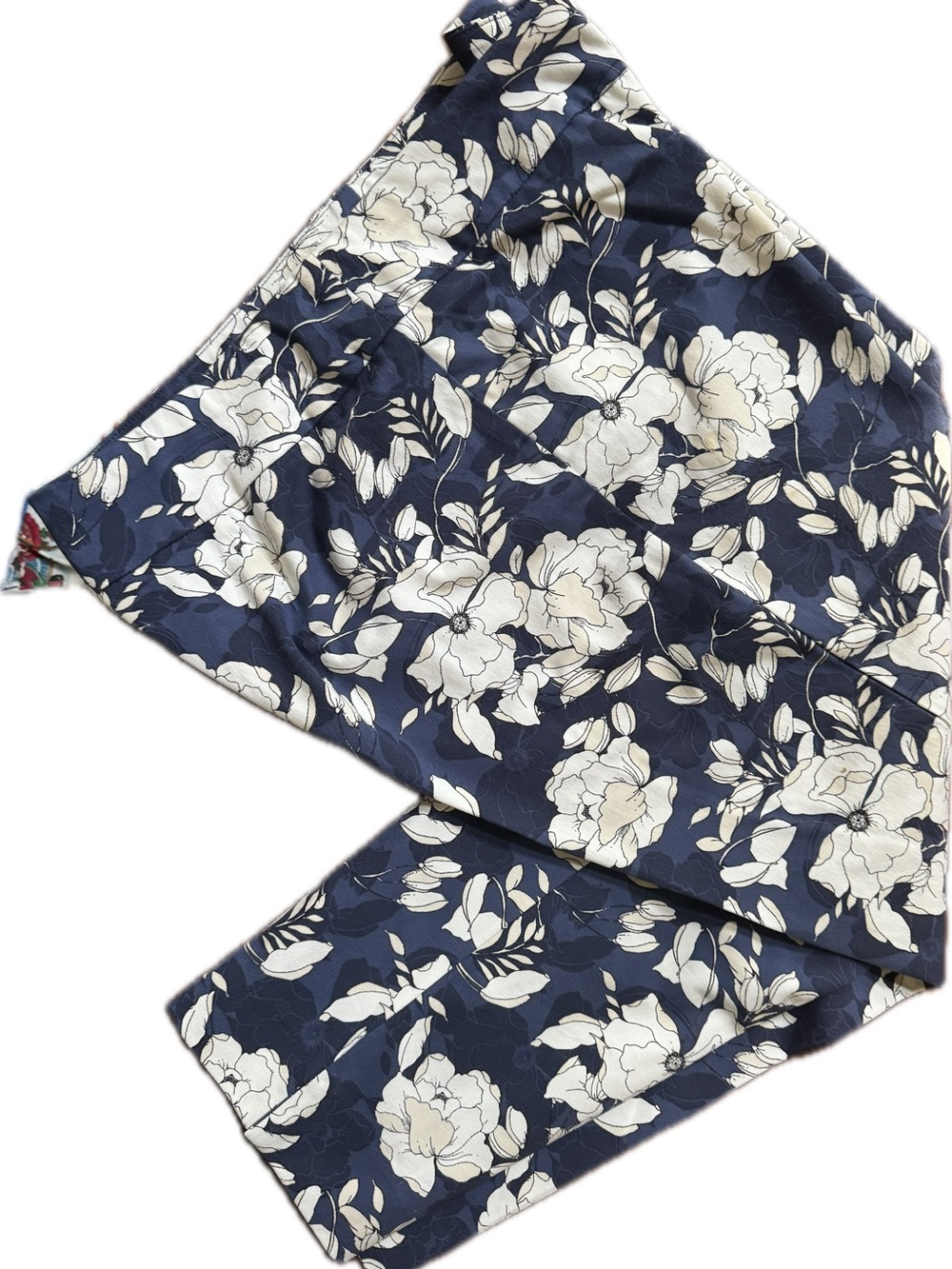 Travelers by Chico’s Straight Leg Floral Pants - Navy & White size 3 (16)
